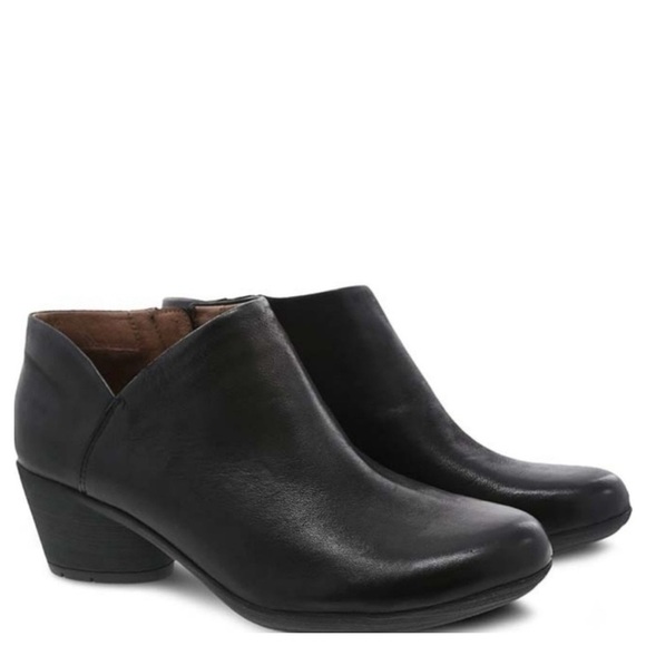 Dansko Raina Black Leather Women's Ankle Boot size EUR 40 US 9.5-10 - Picture 1 of 9